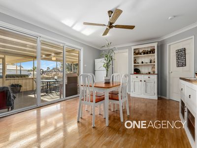 4 Hermes Crescent, Worrigee