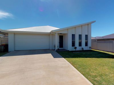 17 Sherrard Crescent, Dubbo