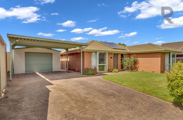8 Crawley Court, Craigieburn