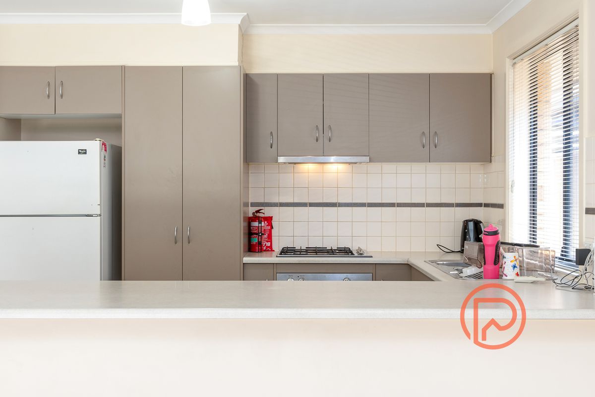 2 / 359 Hampstead Road, Northfield