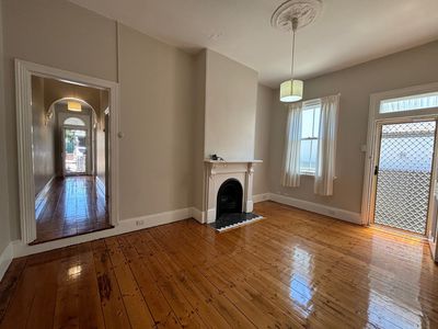 31 Sutherland Street, St Peters