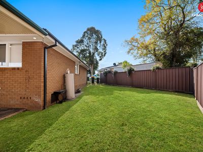 8 Lostock Place, Leumeah