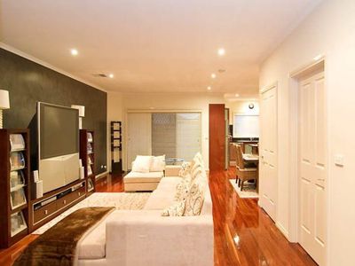10 Thames Way, Roxburgh Park