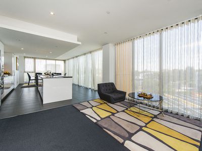 408 / 96 Bow River Crescent, Burswood