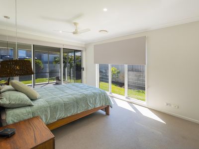 9 Flat Top Drive, Woolgoolga