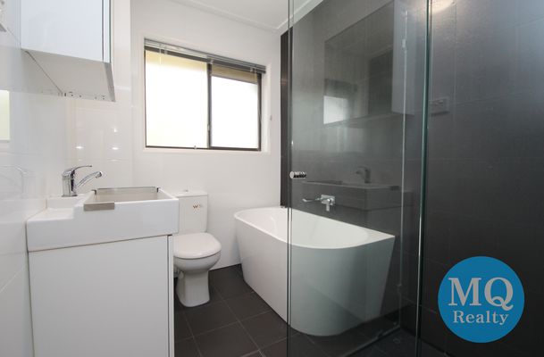 6 / 39-41 Hampstead Road, Homebush West