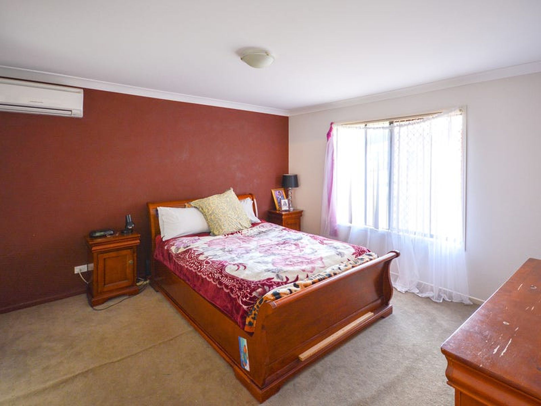 16 McKerrow Crescent, Goodna