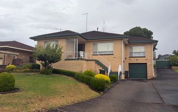 16 Hakea Street, Mount Gambier