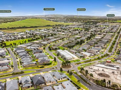 197 Wallara Waters Boulevard, Wallan