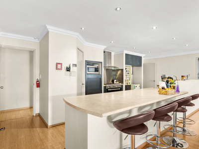 27 Kingsland Loop, Canning Vale