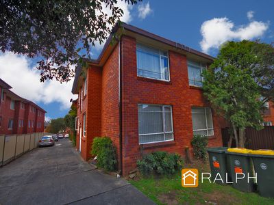 2 / 9 Fairmount Street, Lakemba