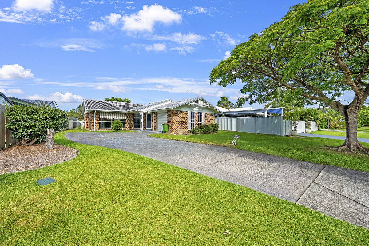 5 Mast Court, Currumbin Waters