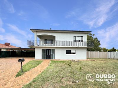 17 Doncaster Avenue, Dubbo