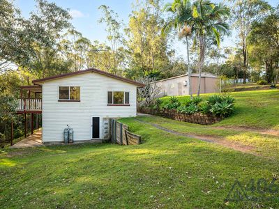 52 Banksia Drive, Mount Crosby