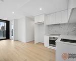 802 / 1 Brewer Street, Phillip