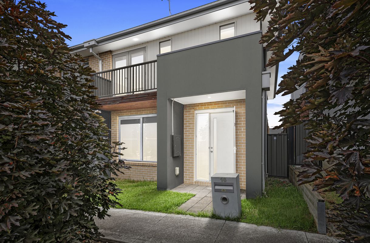 16 Ely Walk, Craigieburn