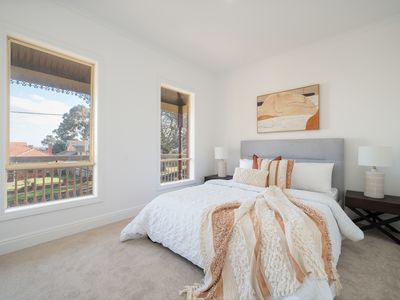 16  Barina Road, Glen Iris
