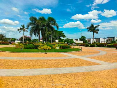 54A / Lot 10 Redwood St Phirst Park Home Tanza Cavite, International