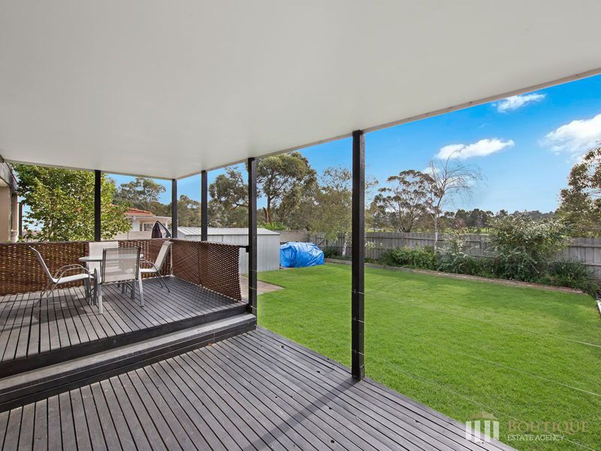92 Somerset Drive, Dandenong North