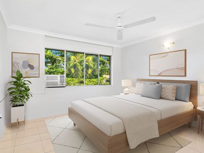 8 / 347 Lake Street, Cairns North