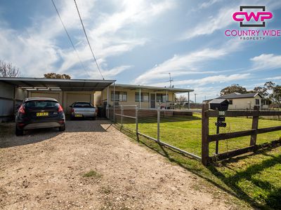 110 Hardinge Street, Guyra