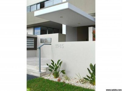2 / 11-15 Pleasant Avenue, North Wollongong