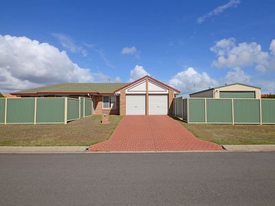 37 Cromdale Court, Kawungan
