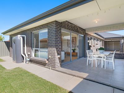 22 Lenma Street , Netley