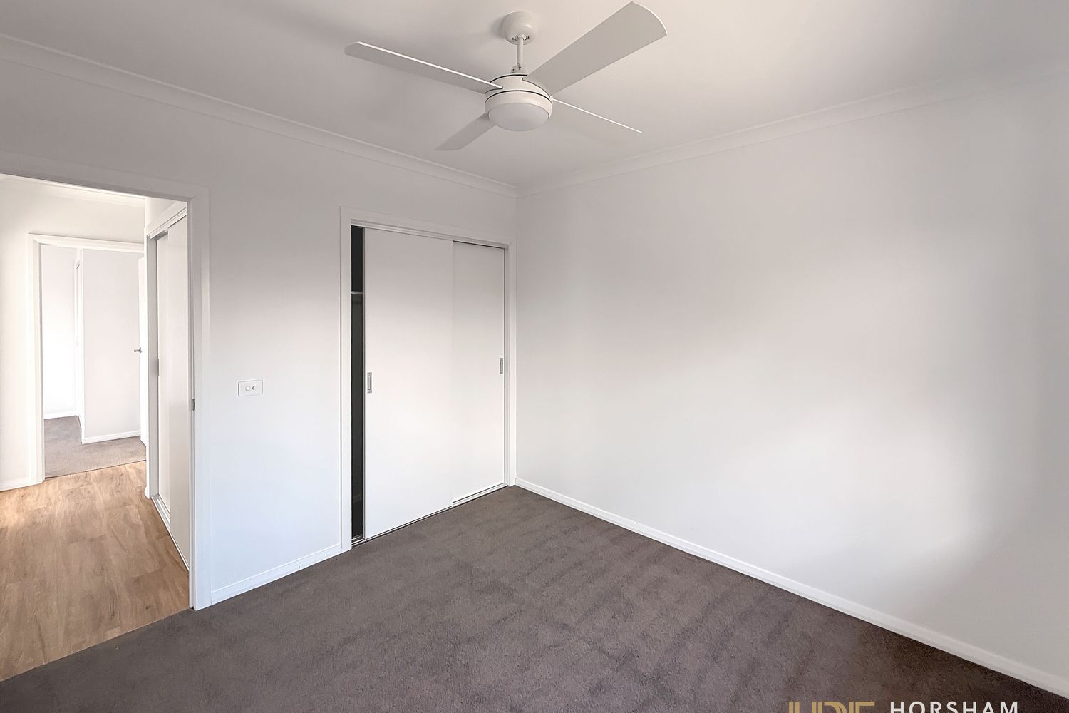 35 Mclean Drive, Horsham