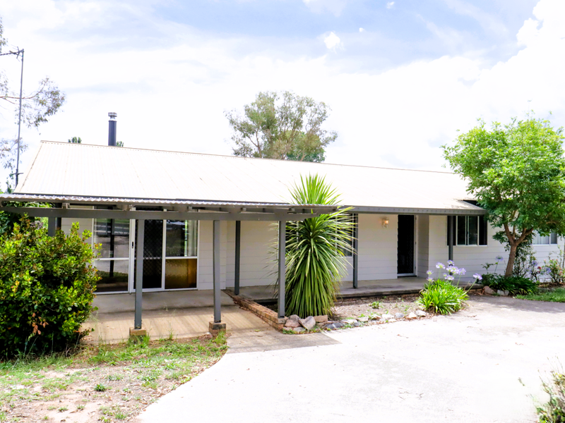 214 Logan Street, Tenterfield