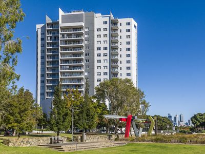 806 / 19 The Circus, Burswood