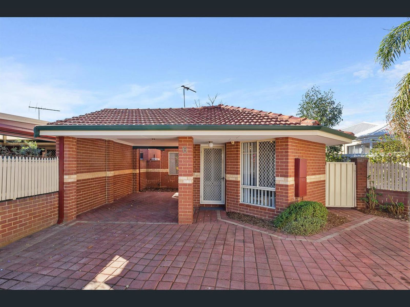 6/110 Woodrow Avenue, Dianella