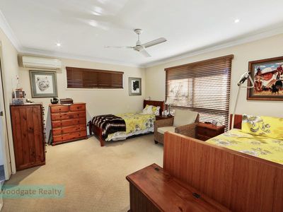 15 Grevillea Court, Woodgate