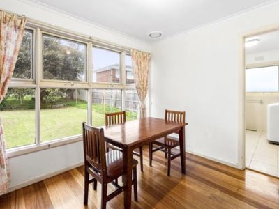 16 Arunta Crescent, Clarinda