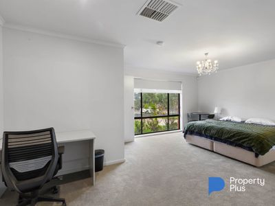 Rooms 1 - 7/11  Magazine Boulevard, Golden Square