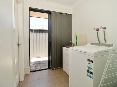 28 Dolomite Avenue , Wellard