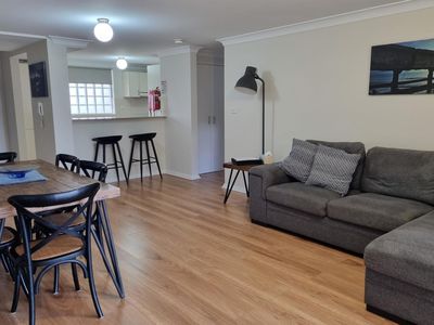 8 / 28 Addison Street, Shellharbour