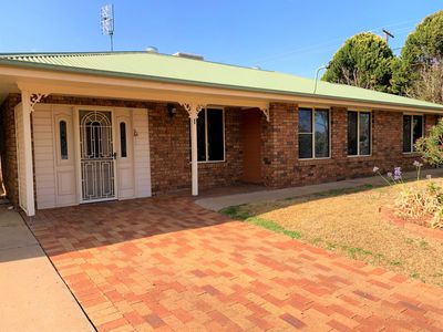 1 Wheatleys Lane, Dubbo