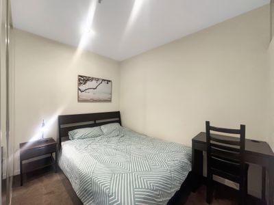 1809 / 8 Sutherland Street, Melbourne