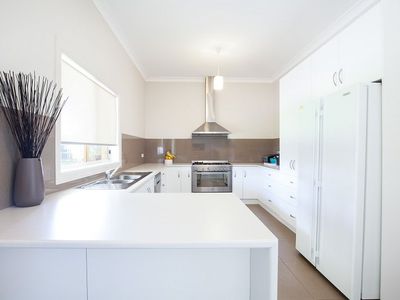 22 Railway Terrace East, Tantanoola