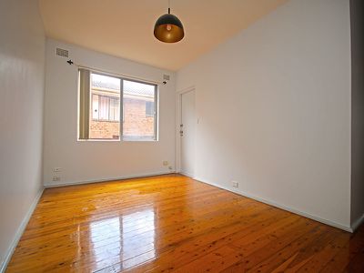 4 / 49 Wangee Road, Lakemba