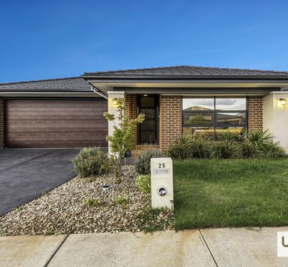 25 Shulze Drive, Clyde North