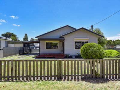 61  Brown Street , Mount Burr