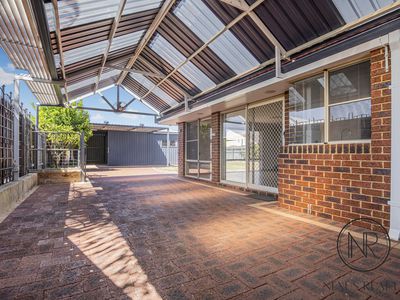 6 Bourne Court, Huntingdale