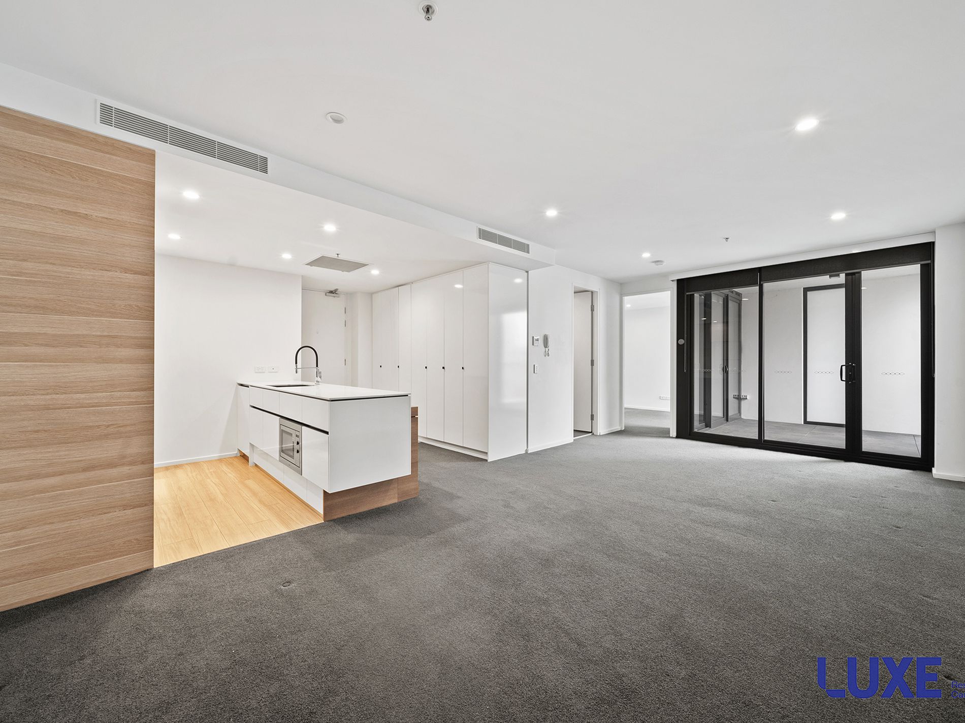 29 / 260 City Walk, City