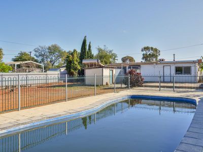 18 Dart Street, Boulder