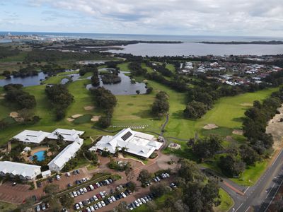 15 / 105 Old Coast Road, Pelican Point