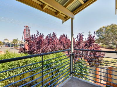 1 / 35 Premier Street, Hannans