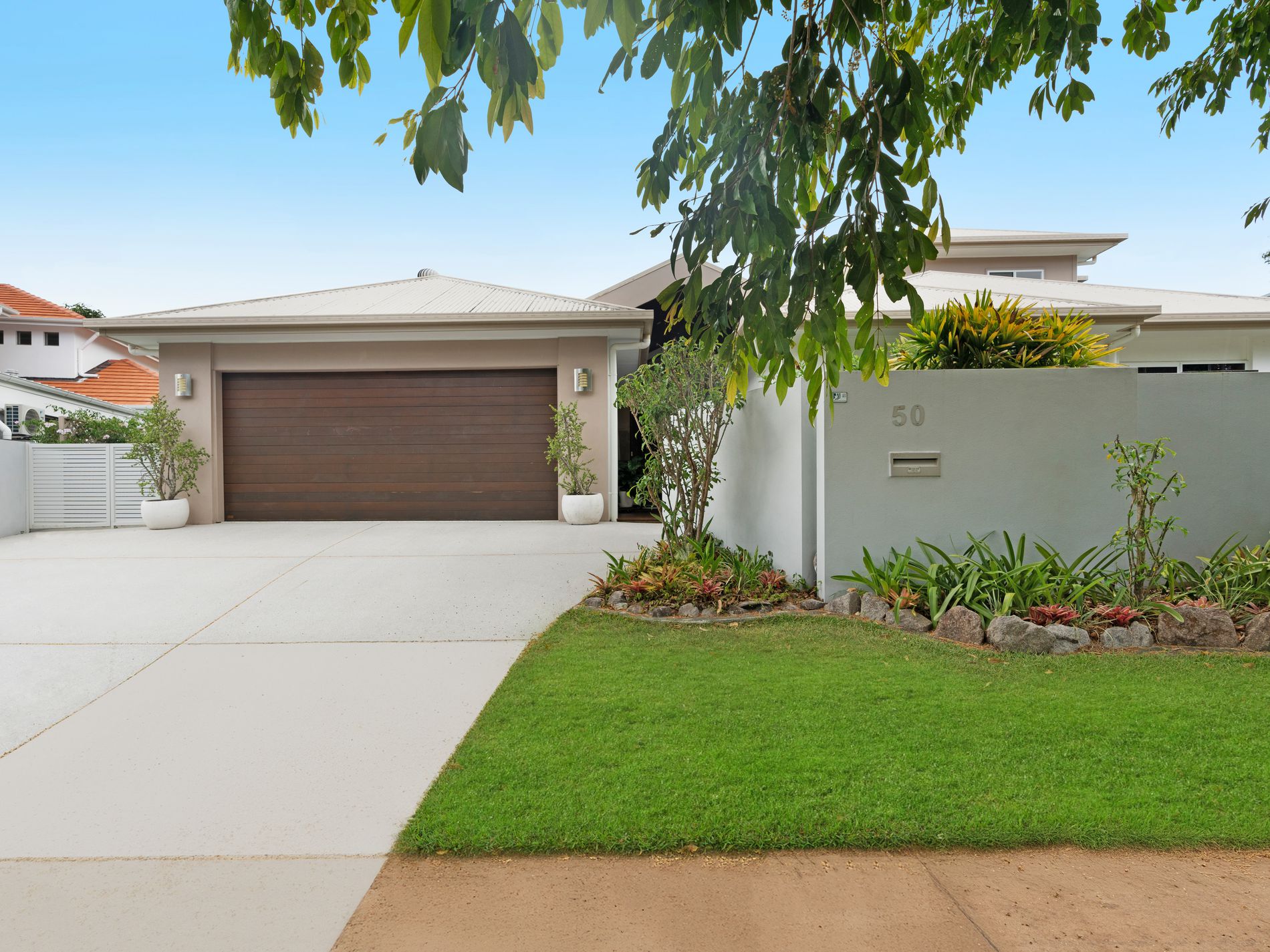 50 Lakeside Drive, Peregian Springs