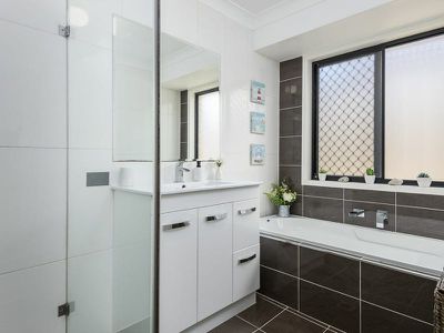 36 Jubilee Ave, Forest Lake